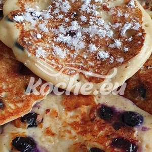 Heidelbeer - Pancakes mit Schmelzflocken