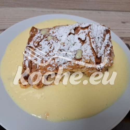 Milchrahmstrudel