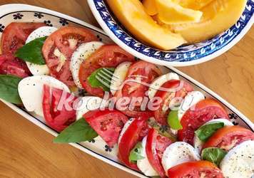 Caprese - Mozzarella mit Tomaten