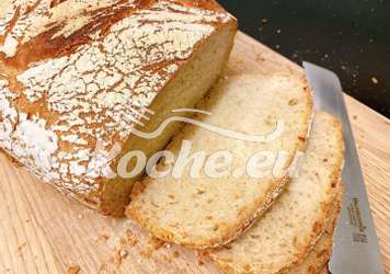 Selbst gebackenes Brot