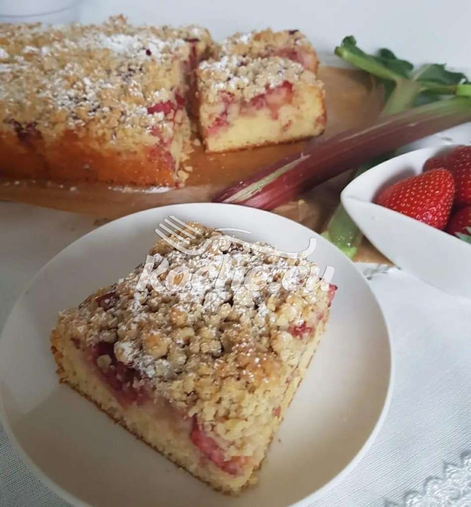 ᐉ Erdbeer-Rhabarber Kuchen mit Streusel - koche.eu